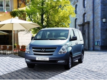 Фото Hyundai H-1 2.5 CRDi MT №16